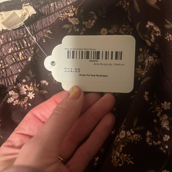 Way to My Heart midi dress - Reap the Sew Boutique - Picture 3 of 6